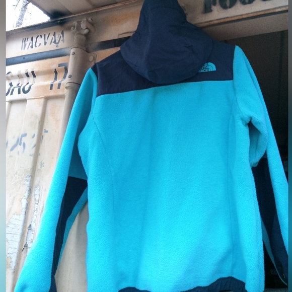 Girls The North Face hooded fleece sz Large 16-18 - Picture 2 of 7